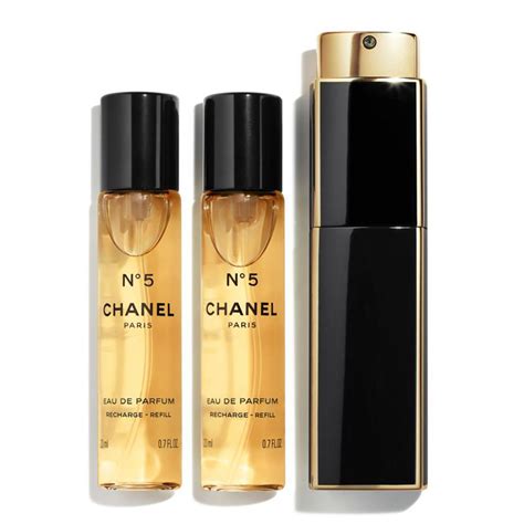 chanel n 5 pochette omaggio|CHANEL N°5 Eau de Parfum Refillable Purse Spray .